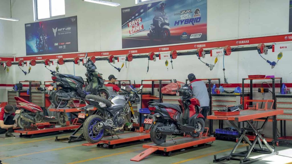 Yamaha-Service-Center-Bay