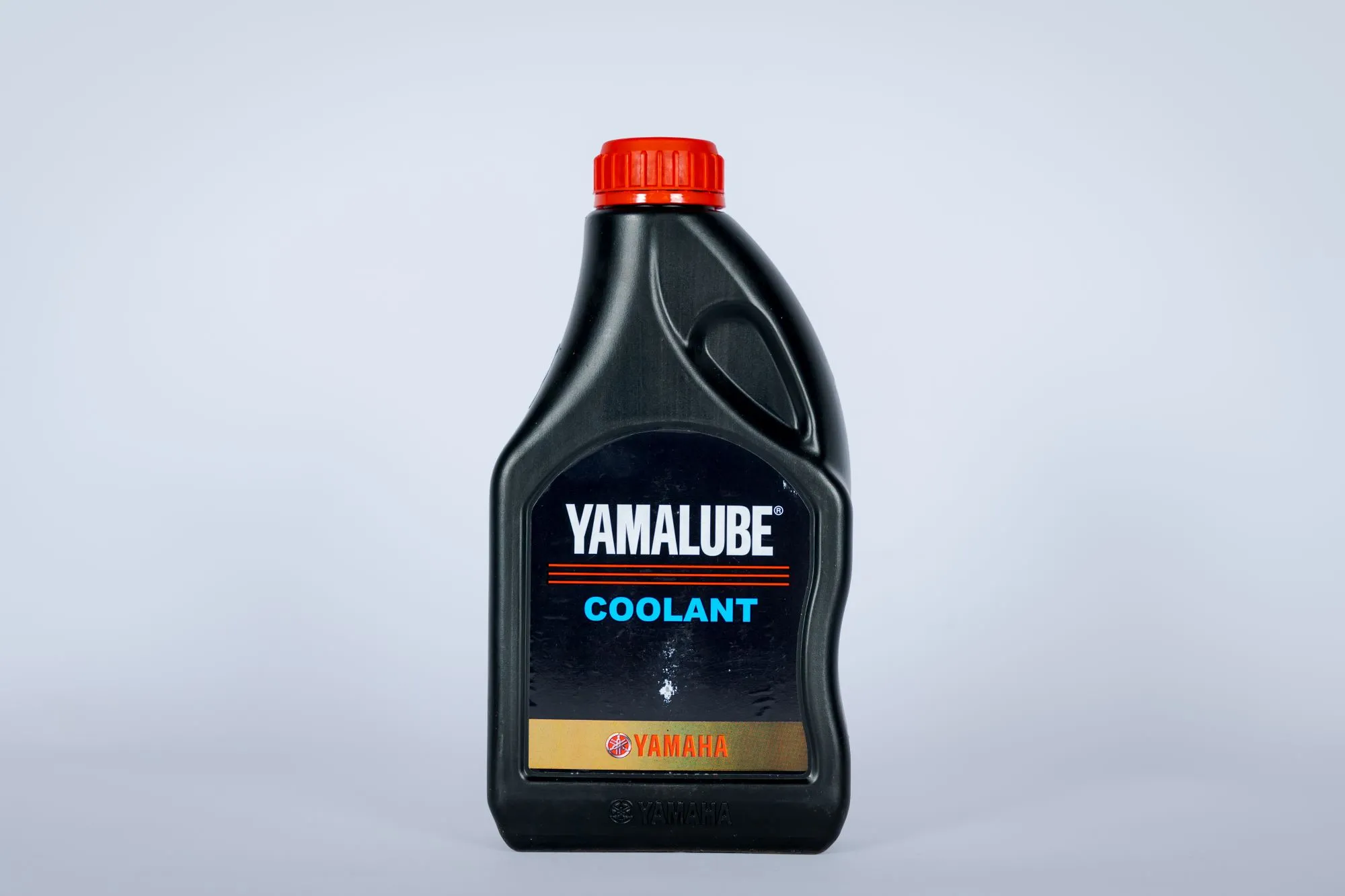 Yamalube-Glycol-Formulated-Engine-Coolant-1L-(90793AD80700)-For-R15-&-R3